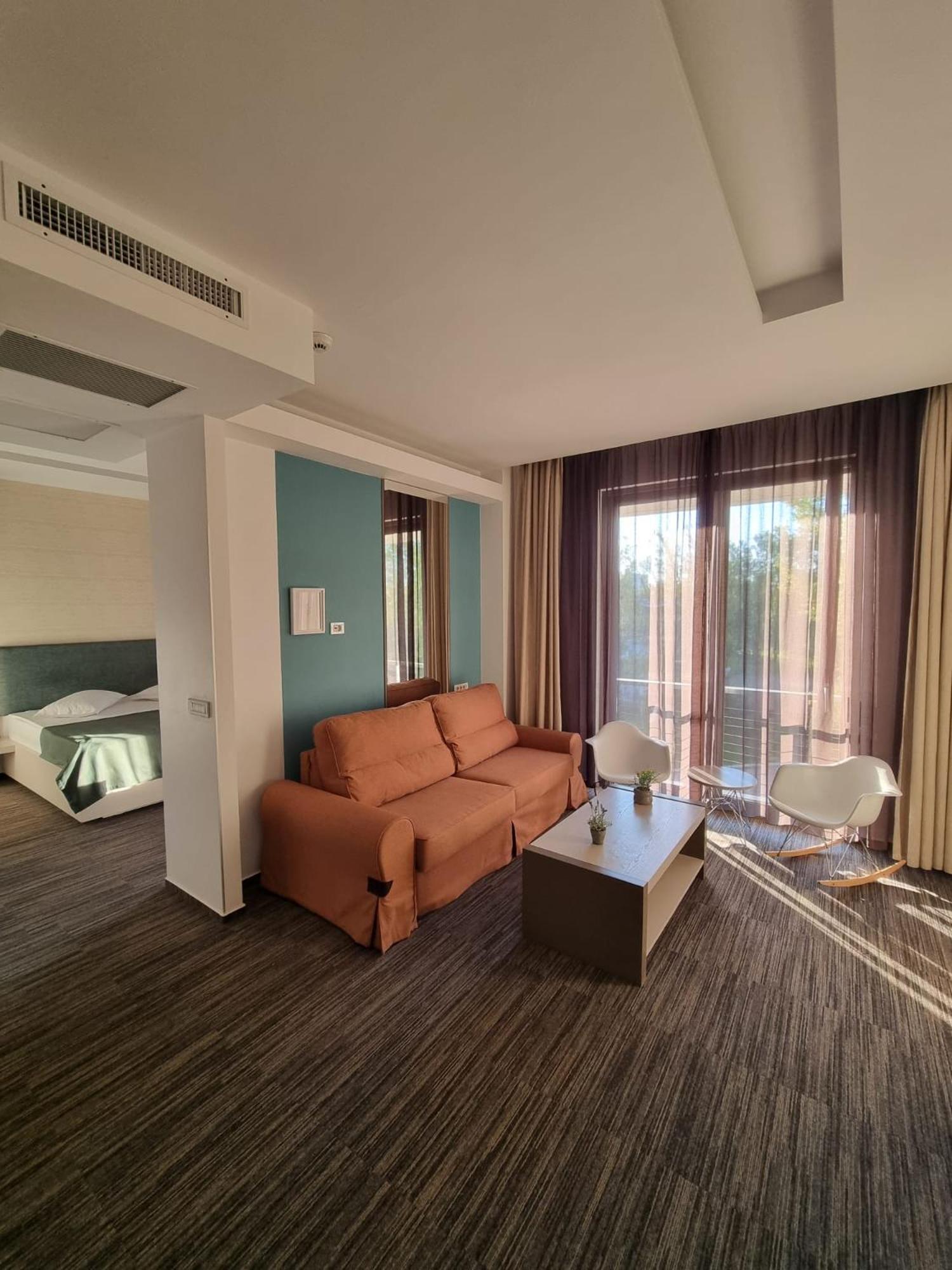 Hotel On Plonge Junior Mamaia Ruang foto