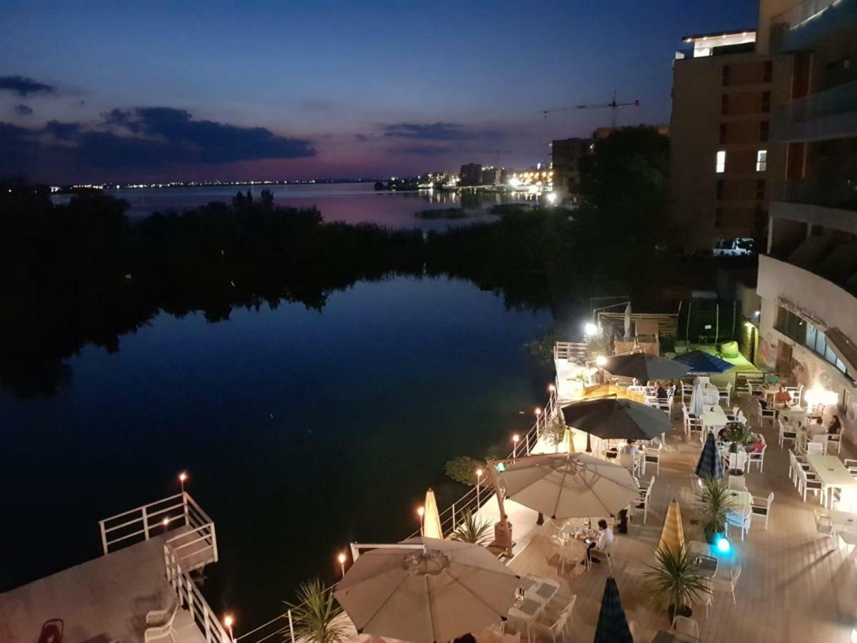 Hotel On Plonge Junior Mamaia Bagian luar foto